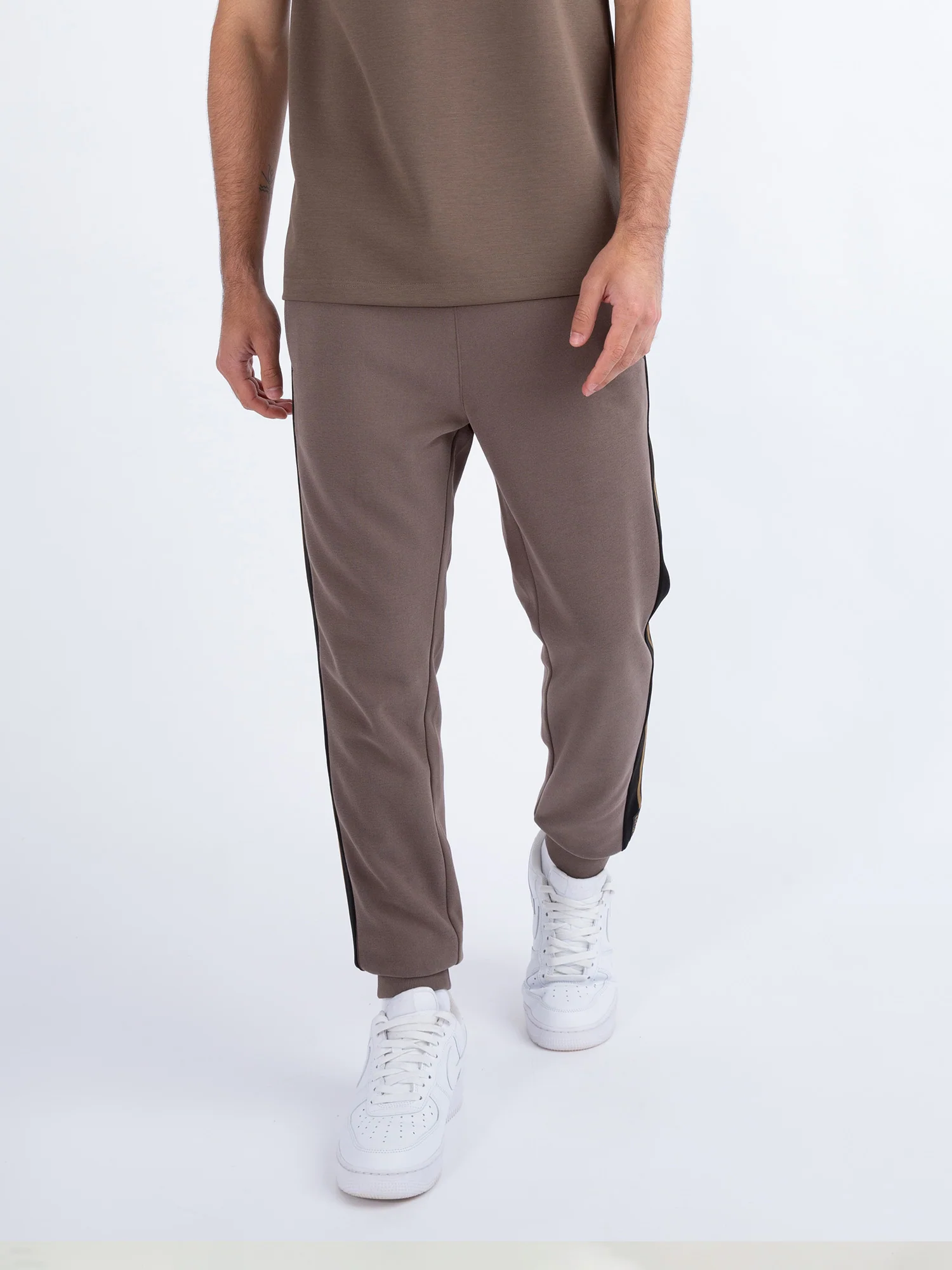 CORNELL PREMIUM VINTAGE CUFFED JOGGERS - Image 3