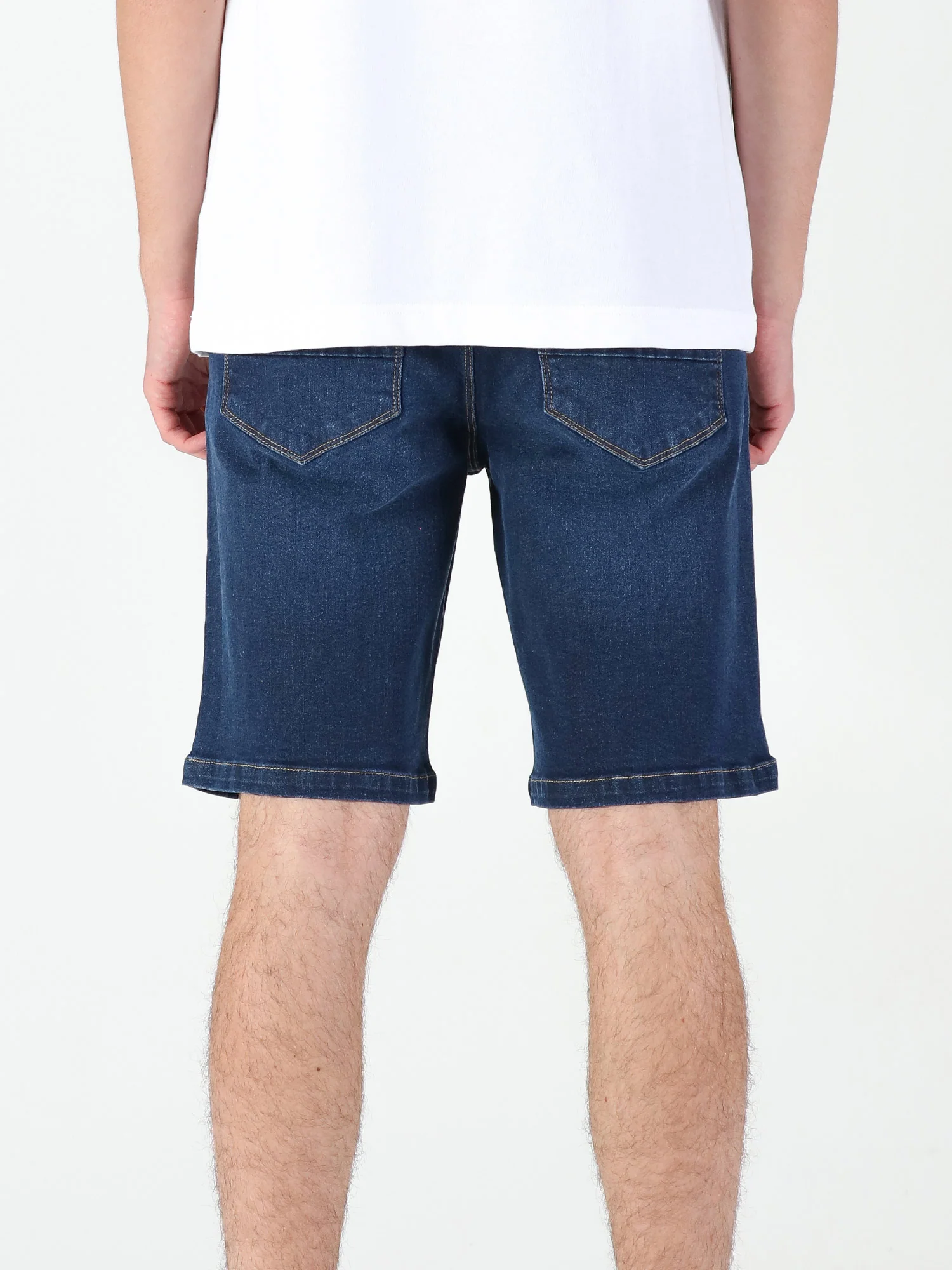 SHORT EDWARD BLUE WASH DENIM SHORTS - Image 4